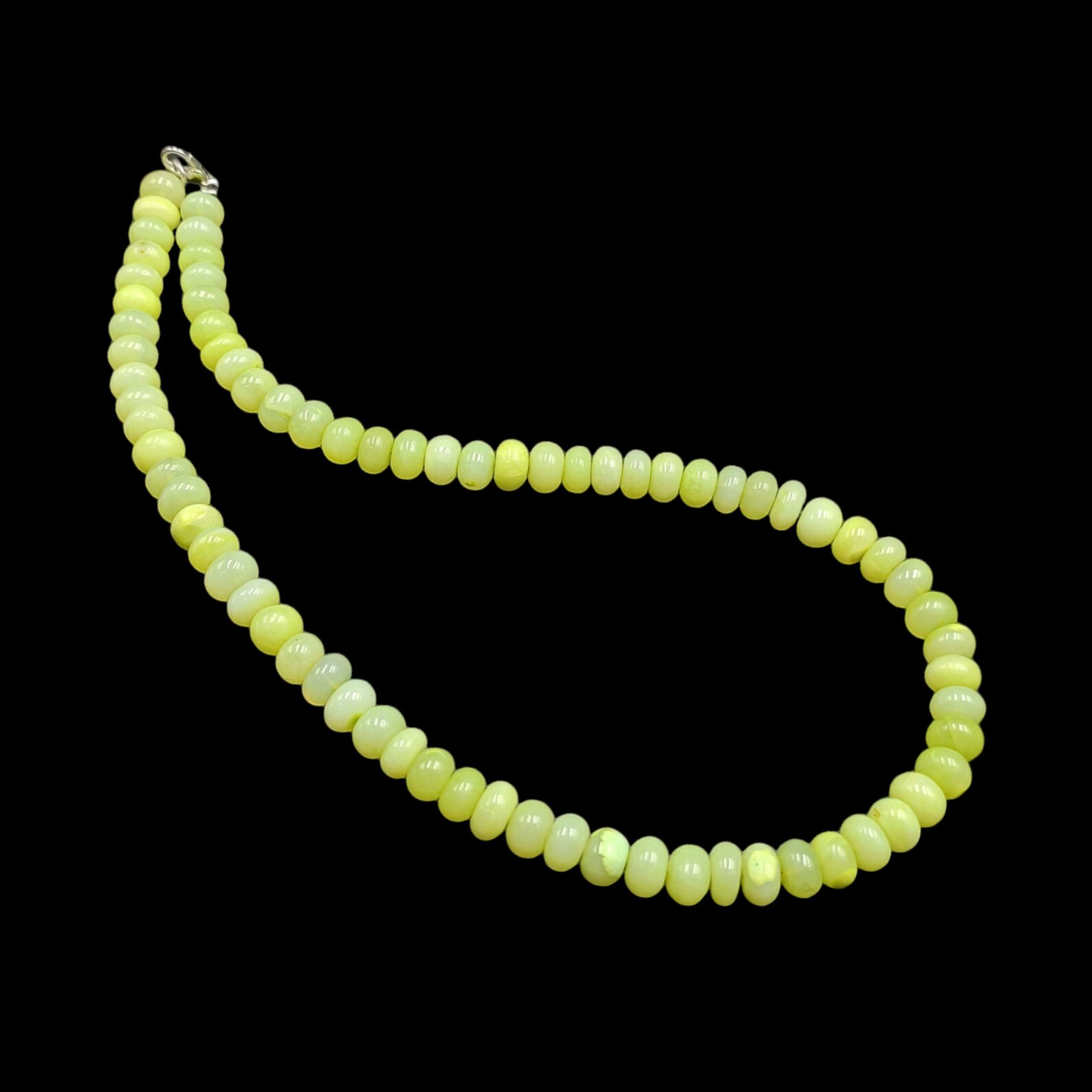 สีเขียว