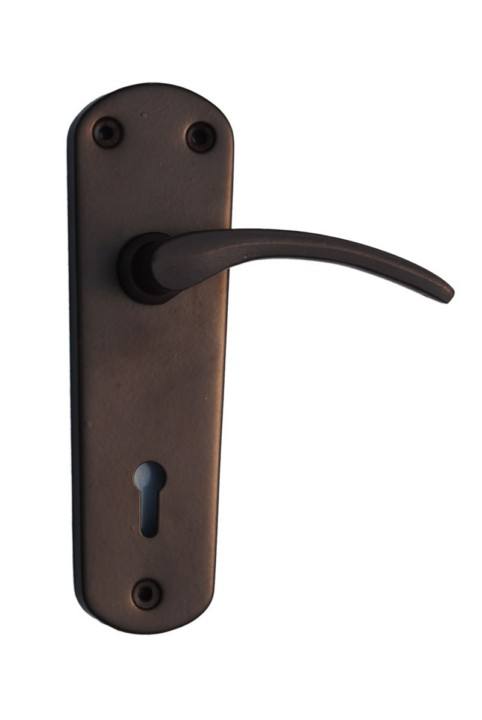 สีน้ำตาล