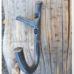 UCI从印度价格最低的壁挂式钩形铁钩金属衣钩 - Product Image 1