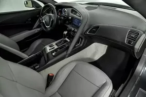 2014 Chevrolet Stingray Stingray Z51 cabrio Turbo motor koyu iç deri koltuklar sol direksiyon - Product Image 6