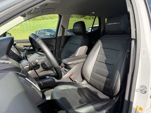Düzgünce kullanılan 2023 G M C arazi Denali AWD
