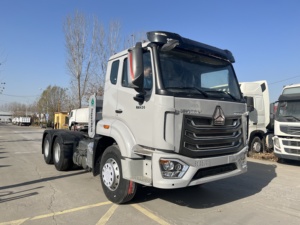 Yeni Model kullanılmış/yeni Sinotruck Howo Haohan <span class=keywords><strong>NX</strong></span> 6x4 traktör kamyon römork kafa 371HP 375HP 430HP 400HP 10 satılık lastikler