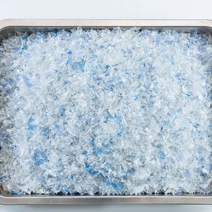 ペットボトルスクラップを大量に購入して、最高の価格でリサイクルし、クリーンな品質を保証します。