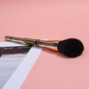 Single Makeup <strong>Brush</strong> Powder Eyebrow Eyeshadow Multiple Usage Detachable Cosmetic <strong>Brushes</strong> <strong>4</strong> in 1 Multi-function Make-up <strong>Brush</strong> - Product Image 2