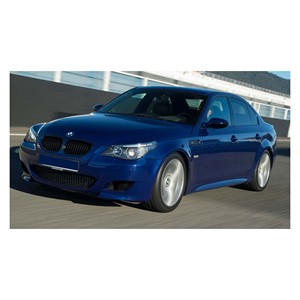 BMW M5 e1'in heyecan verici sürüş dinamikleri, bir performans isteyen meraklıları için ideal - Product Image 2