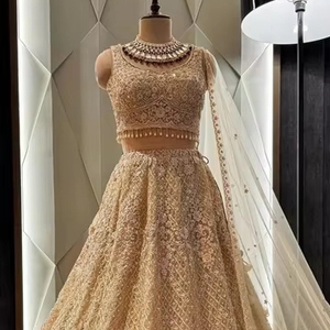 הטוב ביותר מעצב רקום מעצב הודי מסורתי <span class=keywords><strong>lehenga</strong></span> choli כמשי כבד בד רשת חתונה בגדי חתונה מודל מפואר