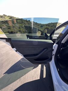 2022特斯拉Model 3远程AWD双电机358英里范围电动汽车采用自动驾驶技术降低售价