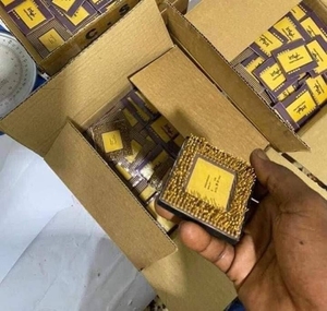 Процессор/металлолом 100% керамический Pentium Pro <span class=keywords><strong>CPU</strong></span> <span class=keywords><strong>Intel</strong></span> Core <span class=keywords><strong>I7</strong></span> с золотыми штифтами для восстановления рабочего стола