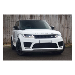 Off-road yetenekleri ve maceracılar için sağlam stil ile Range Rover Defender - Product Image 2