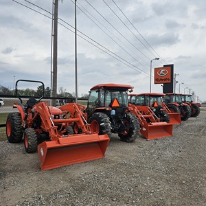 久保田M704k使用40HP 4WD迷你农用拖拉机农田轮式拖拉机带一拖柴油发动机新条件4x4农用拖拉机 - Product Image 6