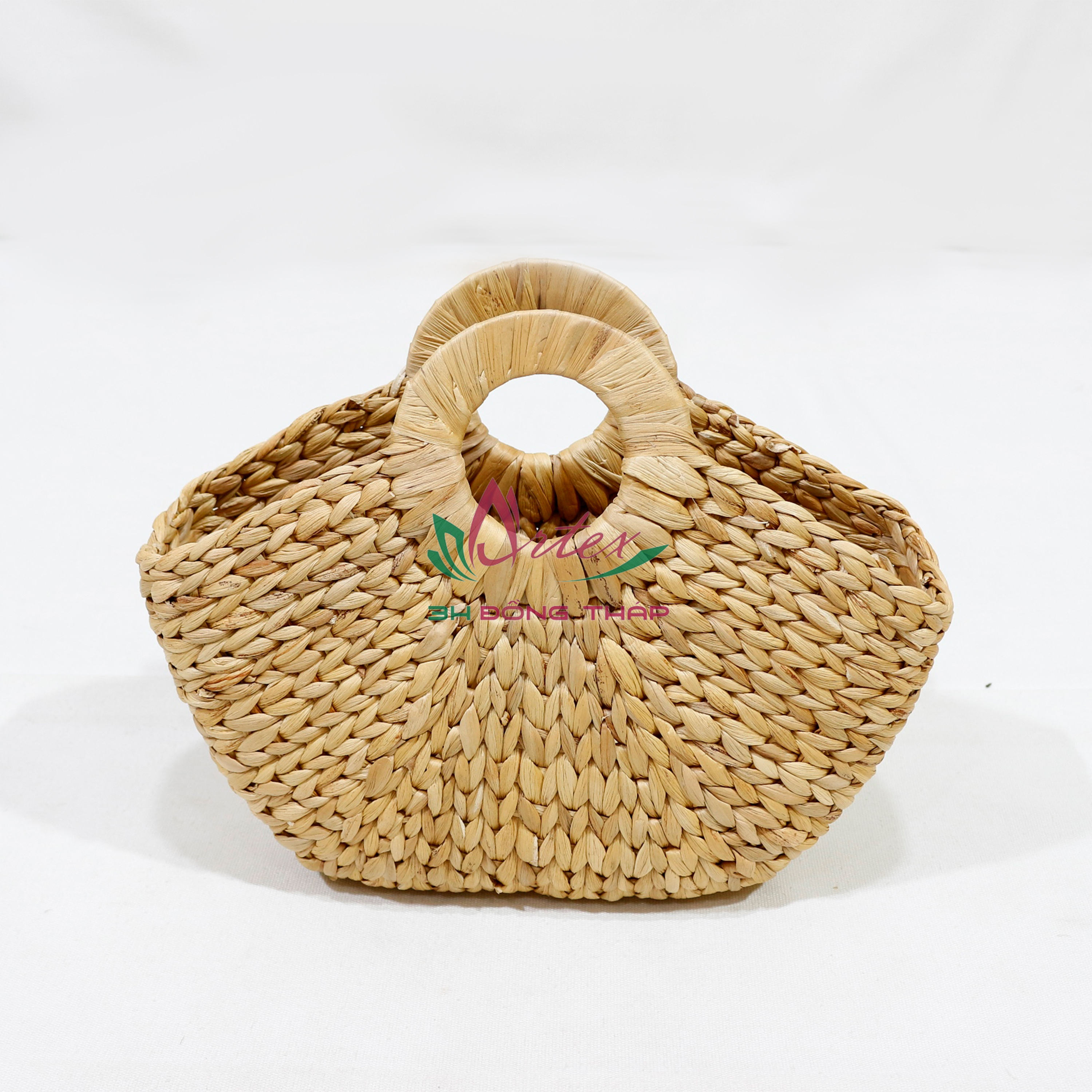 ธรรมชาติ