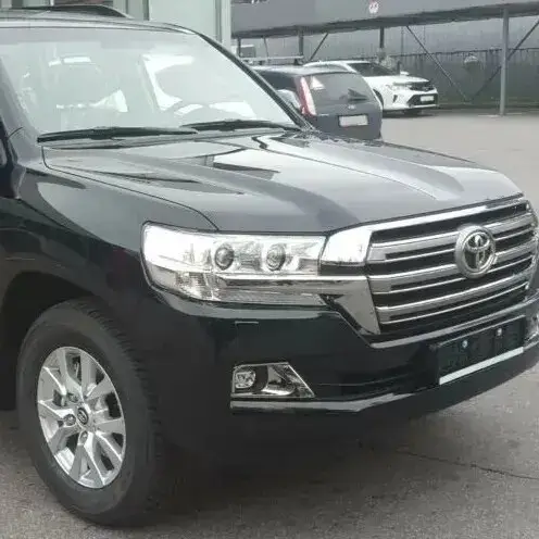 سيارة TOYOTA CLEAN LAND CRUISER PRADO مستعملة موديل عام 2018 للبيع بمواصفات LHD 2020