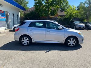 Toyota Matrix FWD için 2009 kullanılan SUV <span class=keywords><strong>Turbo</strong></span> 18-Inch alaşım jantlar hafif deri iç gaz/elektrik seçenekleri otomatik şanzıman R18