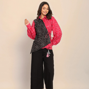 Büyüleyici pembe renk tonu, arkada elastik kemer ile siyah katı baskı rahat pantolon hizmet vermektedir. - Product Image 4