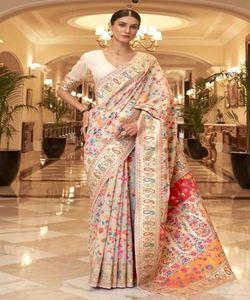 Eşsiz ve şık bir seçim sağlayarak, özenle ve detaylara dikkat eden butik mağaza sarees için. - Product Image 1