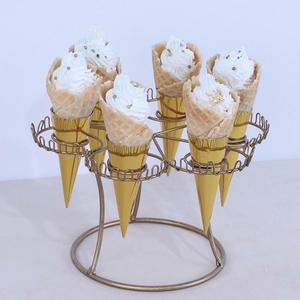 Golden Ice Cream Cone <span class=keywords><strong>Stand</strong></span> aus Metall mit elegantem Design Perfekt für Hochzeiten, Geburtstage und Party-Displays