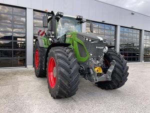 购买原装<span class=keywords><strong>30</strong></span>-180hp 4wd Fendt B5000DT拖拉机二手农用拖拉机70HP Fendt农业