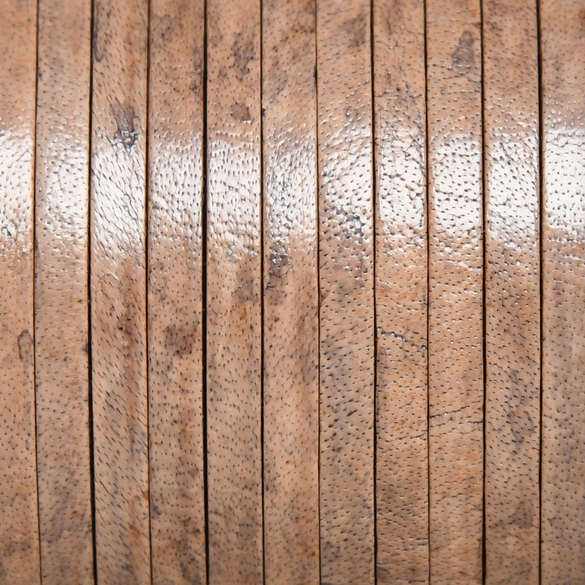 Distressed Antique Brown