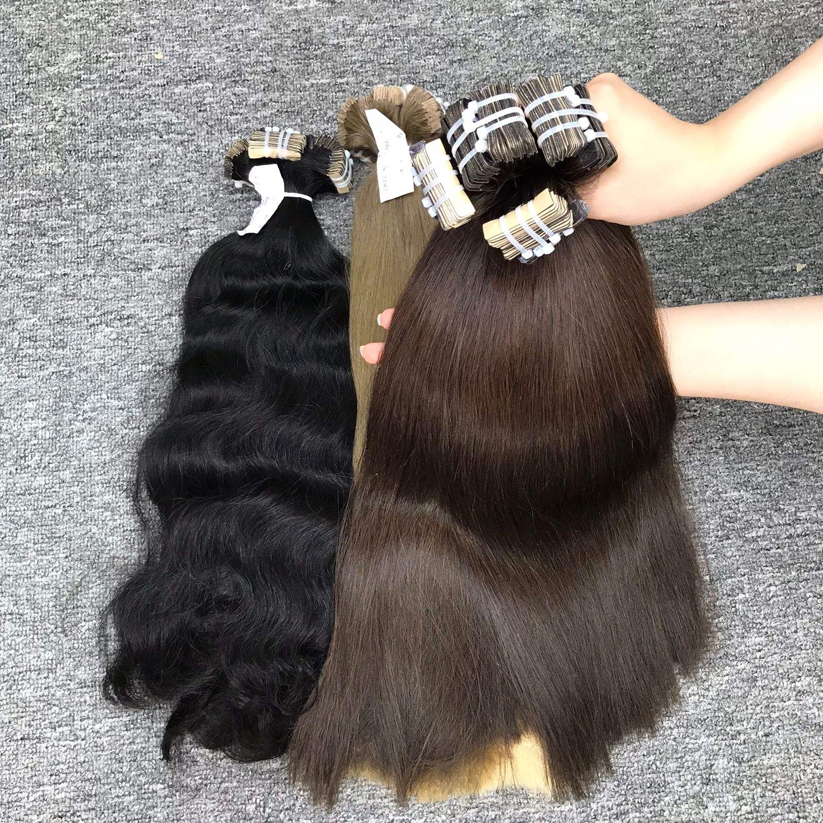 สีน้ำตาล