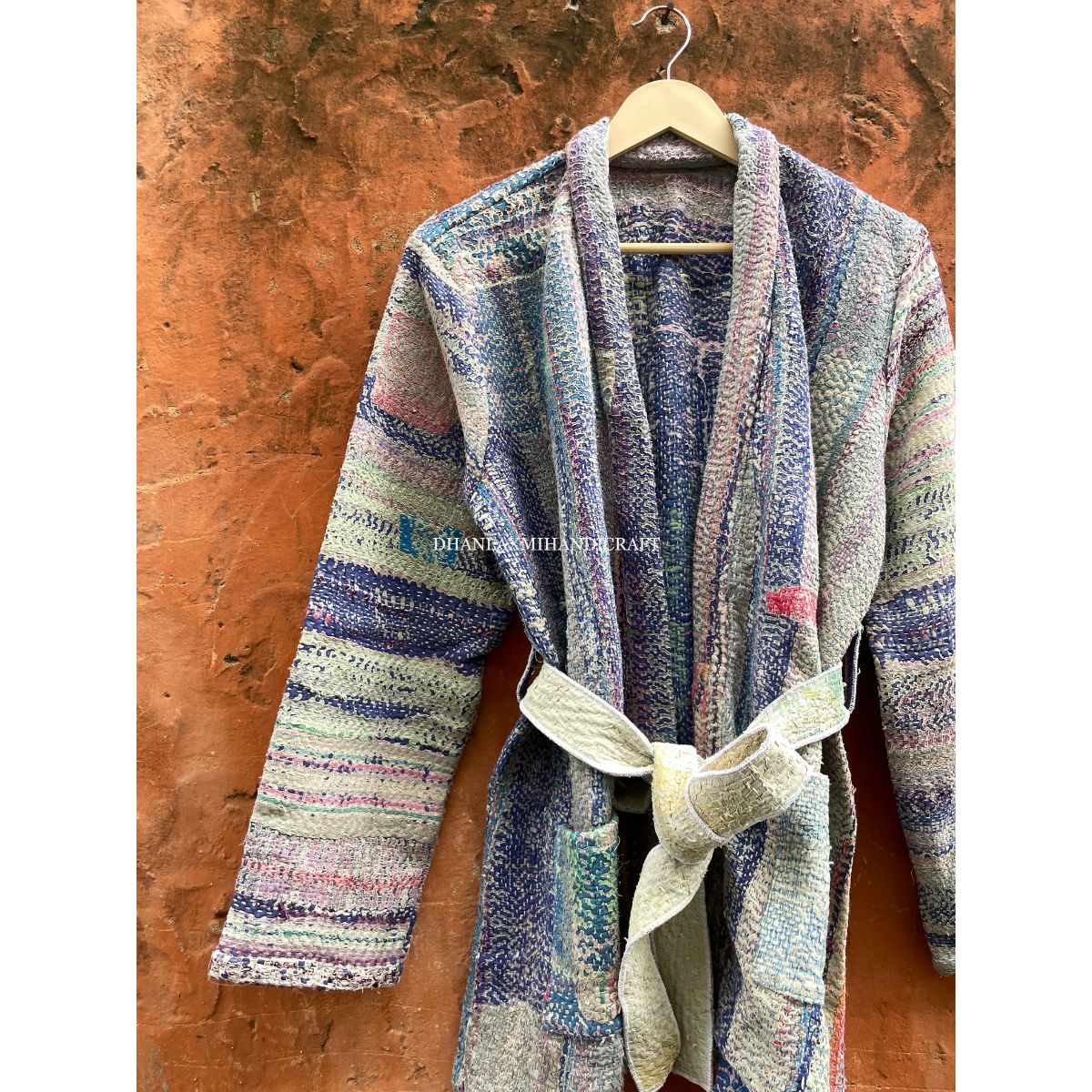 หลายสี