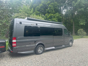 En çok satan kullanılan 2018-2021 Mercedes Sprinter 170 Family yüksek çatı RV aile kişisel kullanım kamp için - Product Image 2
