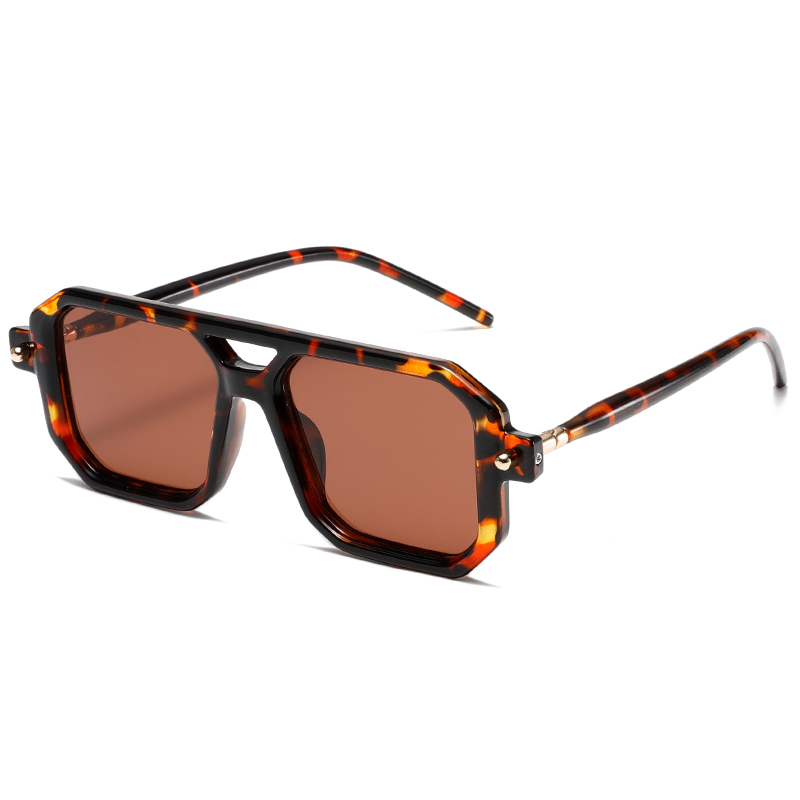C4: Brown