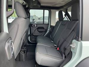 2024ジープラングラースポーツS4dr SUV 4WD - Product Image 6