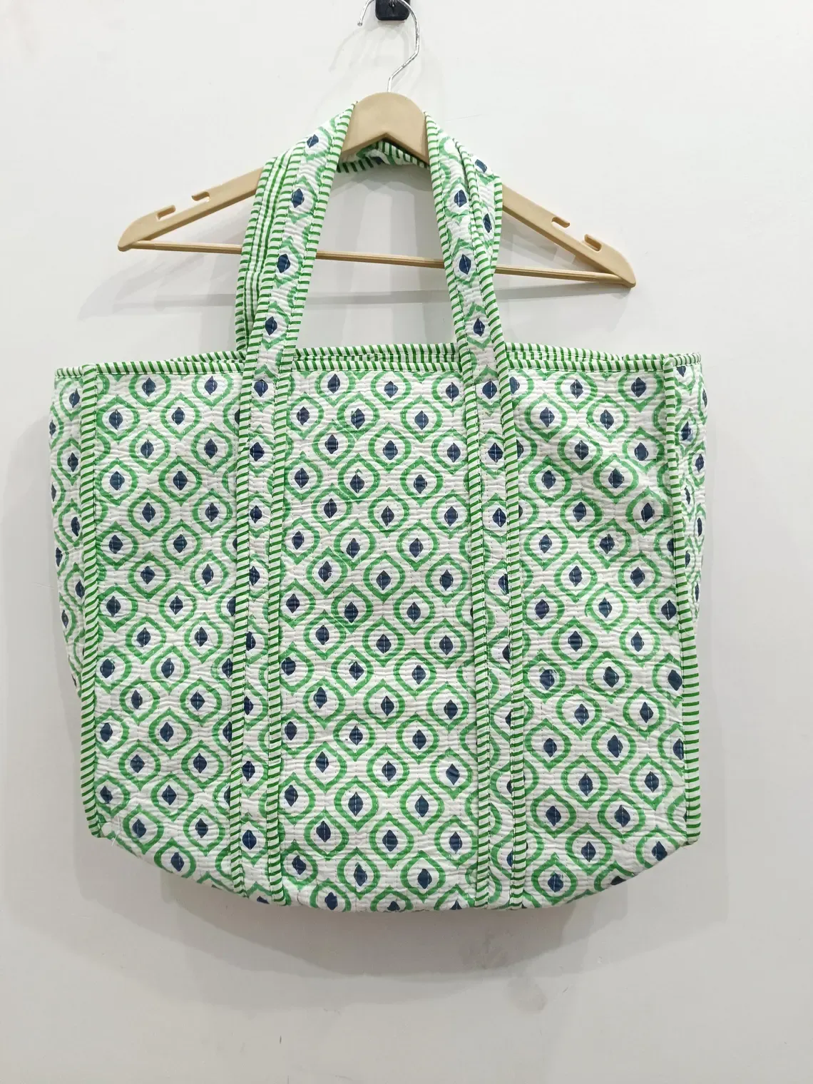Verde fluorescente