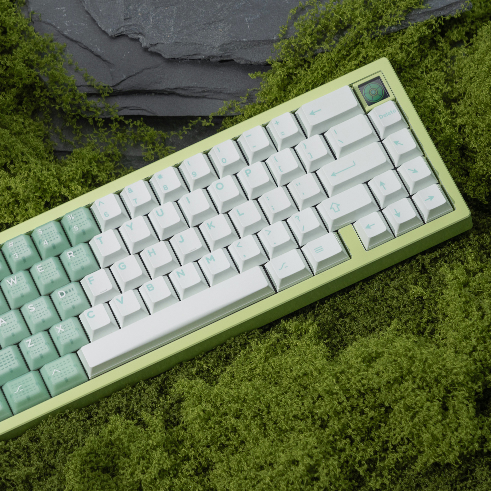 E-Verde lechoso