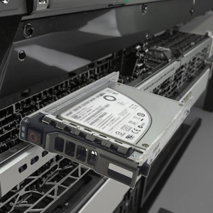 אמין 3.84tb sata 6 gb/s חברה ssd עם גורם 2.5 טופס עבור עומסי עבודה מקצועיים - Product Image 4