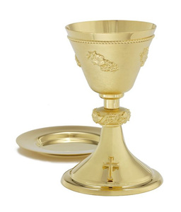 <strong>Chalice</strong> with <strong>Paten</strong> for Home Church and Father Day Products Supplies Gold Plated Round Shape Modern Embossed Design Brass <strong>Chalice</strong>