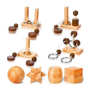 木制井字游戏和纸牌棋盘游戏，面向儿童和成人的传统挑战性棋盘游戏 - Product Image 4