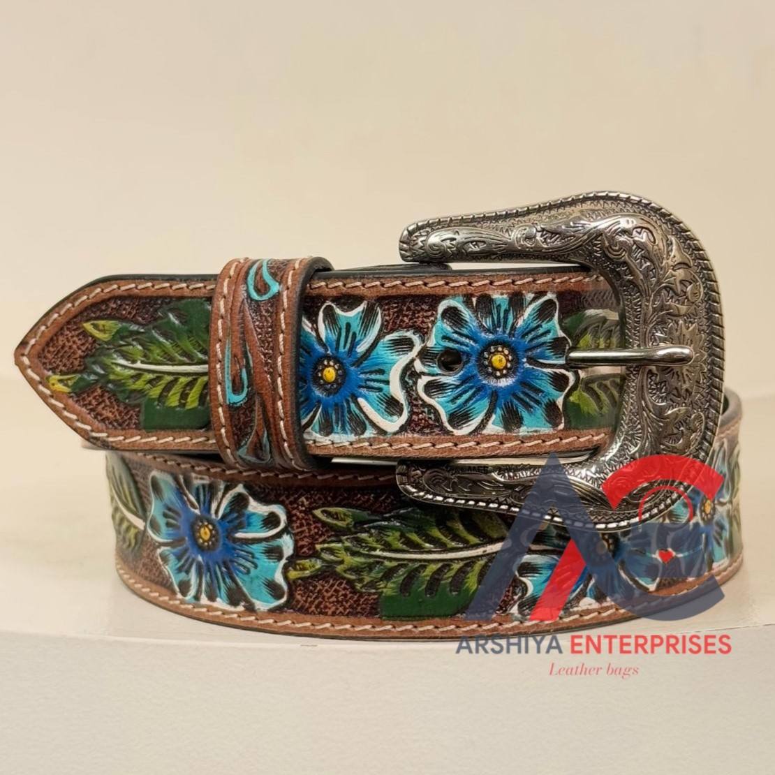 สีน้ำตาล