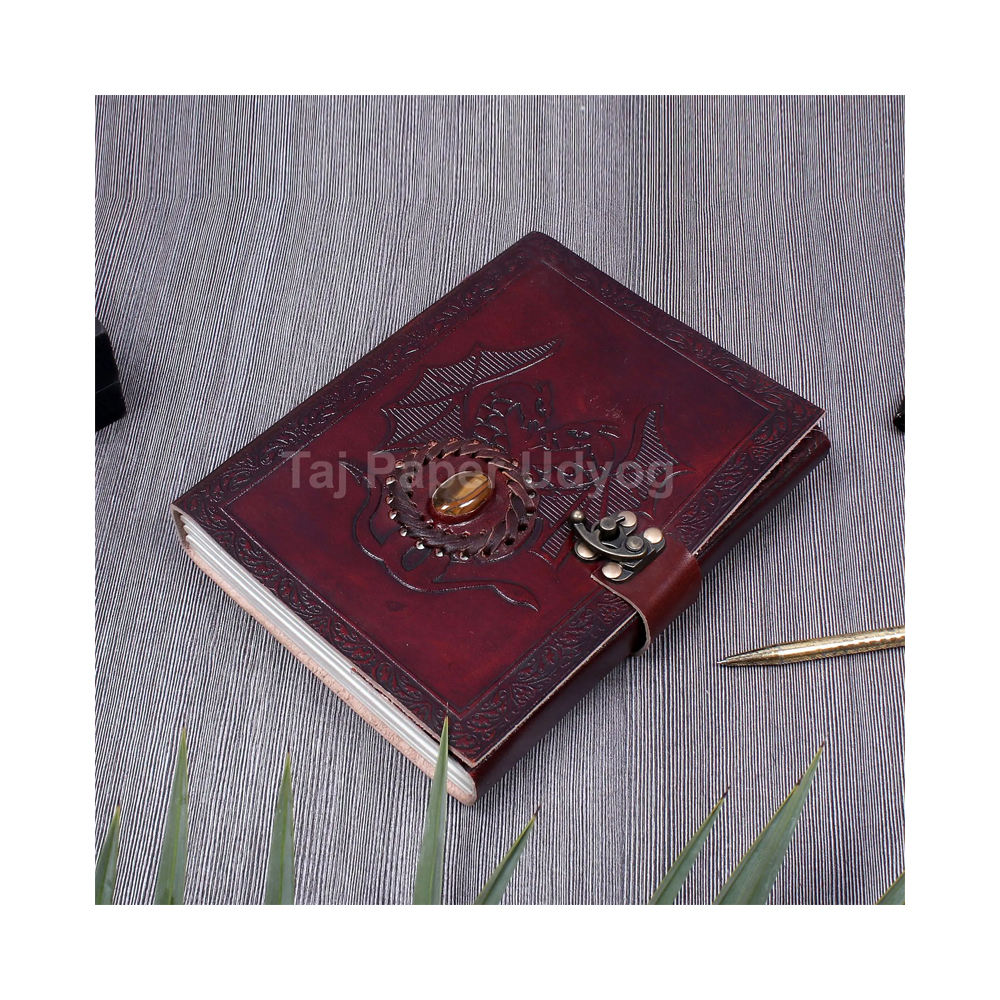 สีน้ำตาล