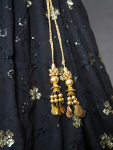 New <strong>Bollywood</strong> Collection for Women Wear Lehenga Choli with Matching Dupatta Available in Bulk Quantity from India