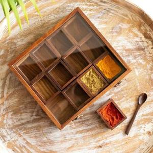 正方形のスパイスボックス木製のMasala Dabba 9スパイスコンパートメントとスプーンの多目的収納ボックスインドからのスパイス - Product Image 6