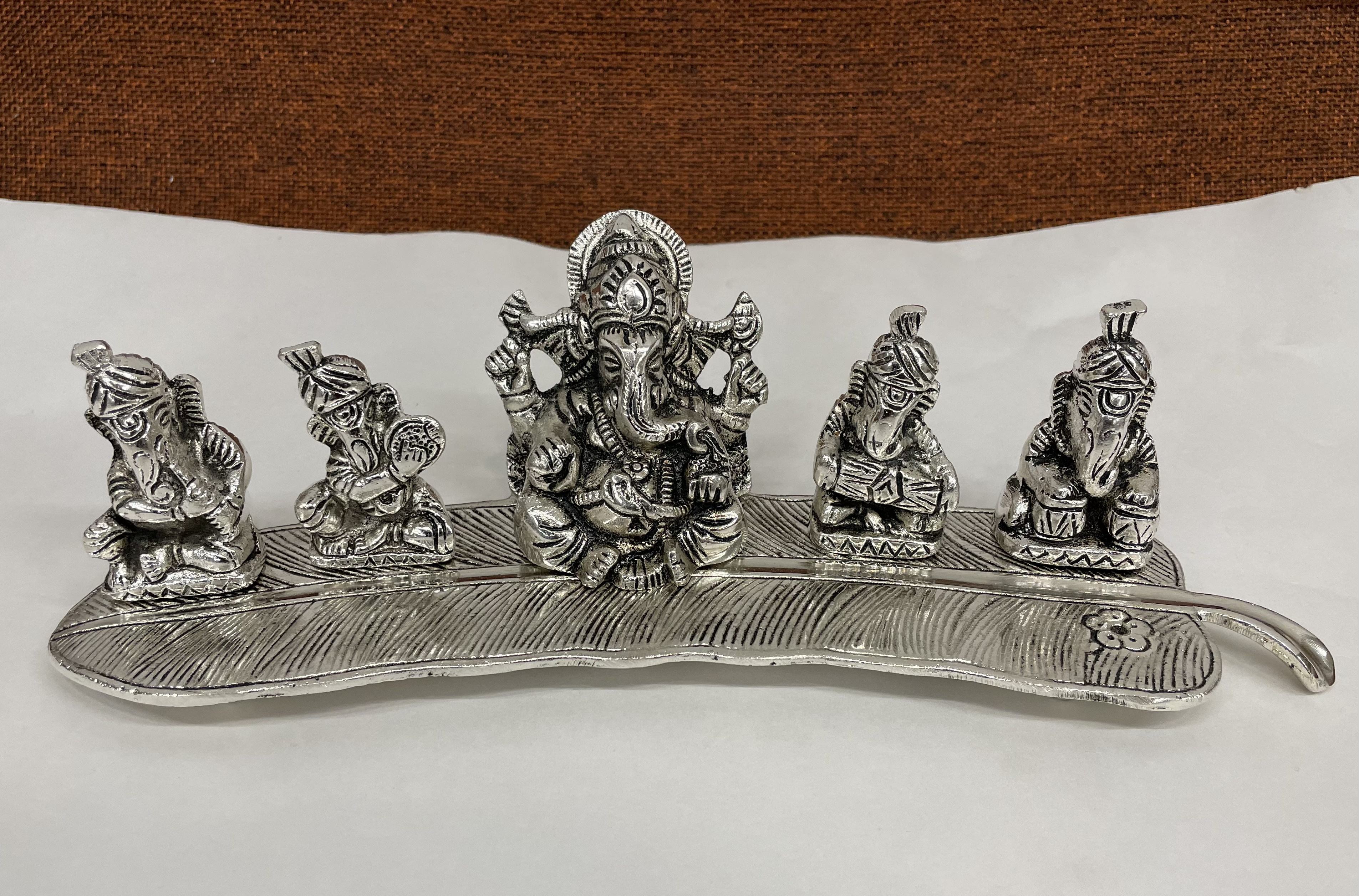 เช่นเดียวกับรูปภาพ