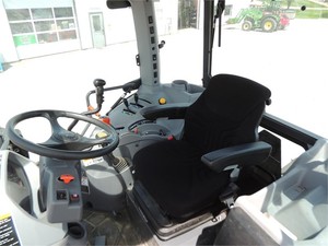 车轮驱动50马力4x4 50hp久保田M系列拖拉机yta 4wd 4迷你拖拉机迷你农用拖拉机，带前端装载机