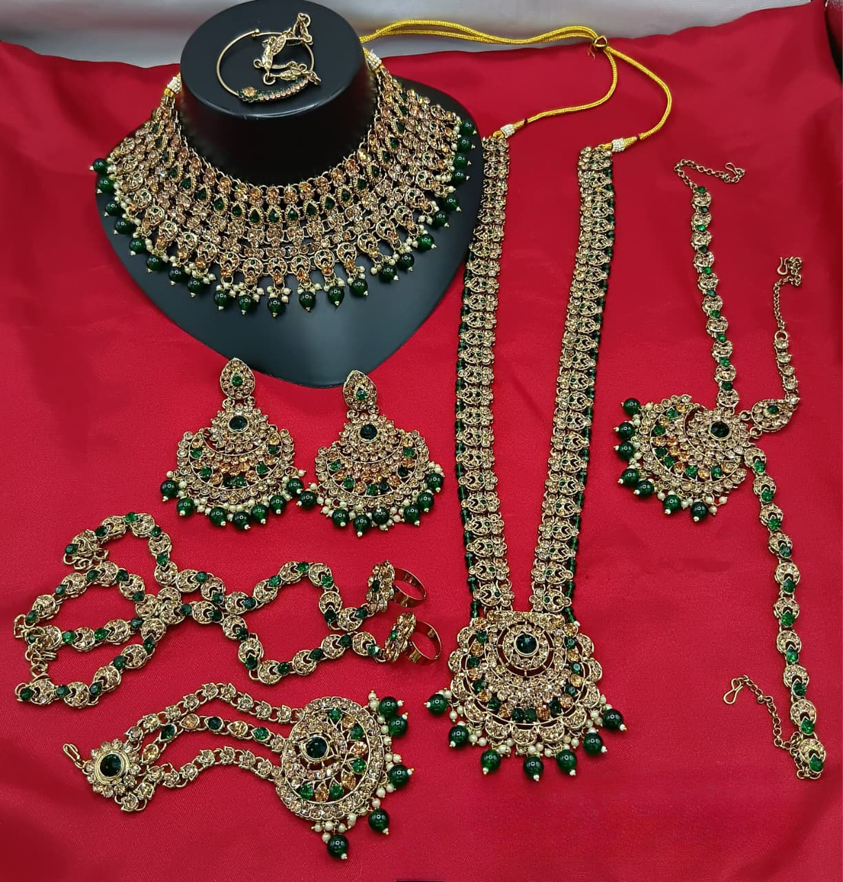 สีเขียว