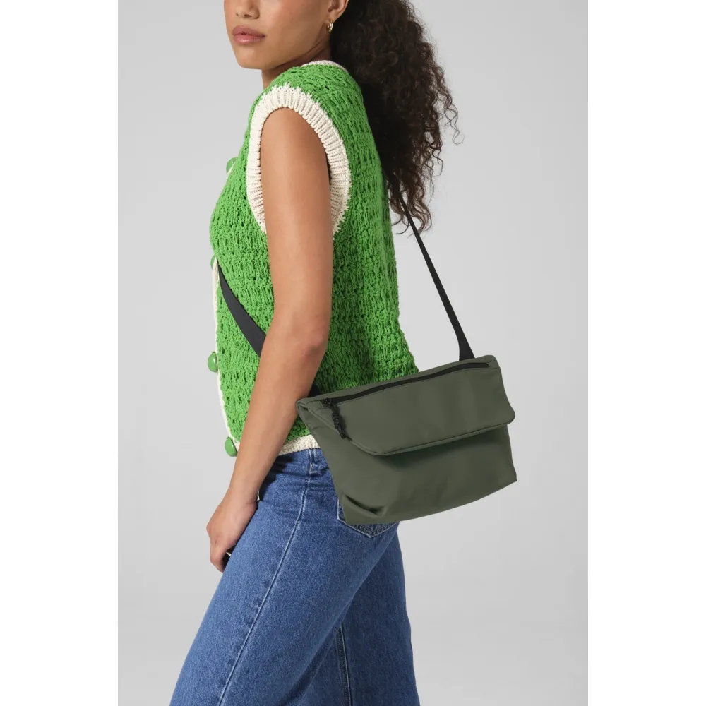 Noir, Vert Pin
