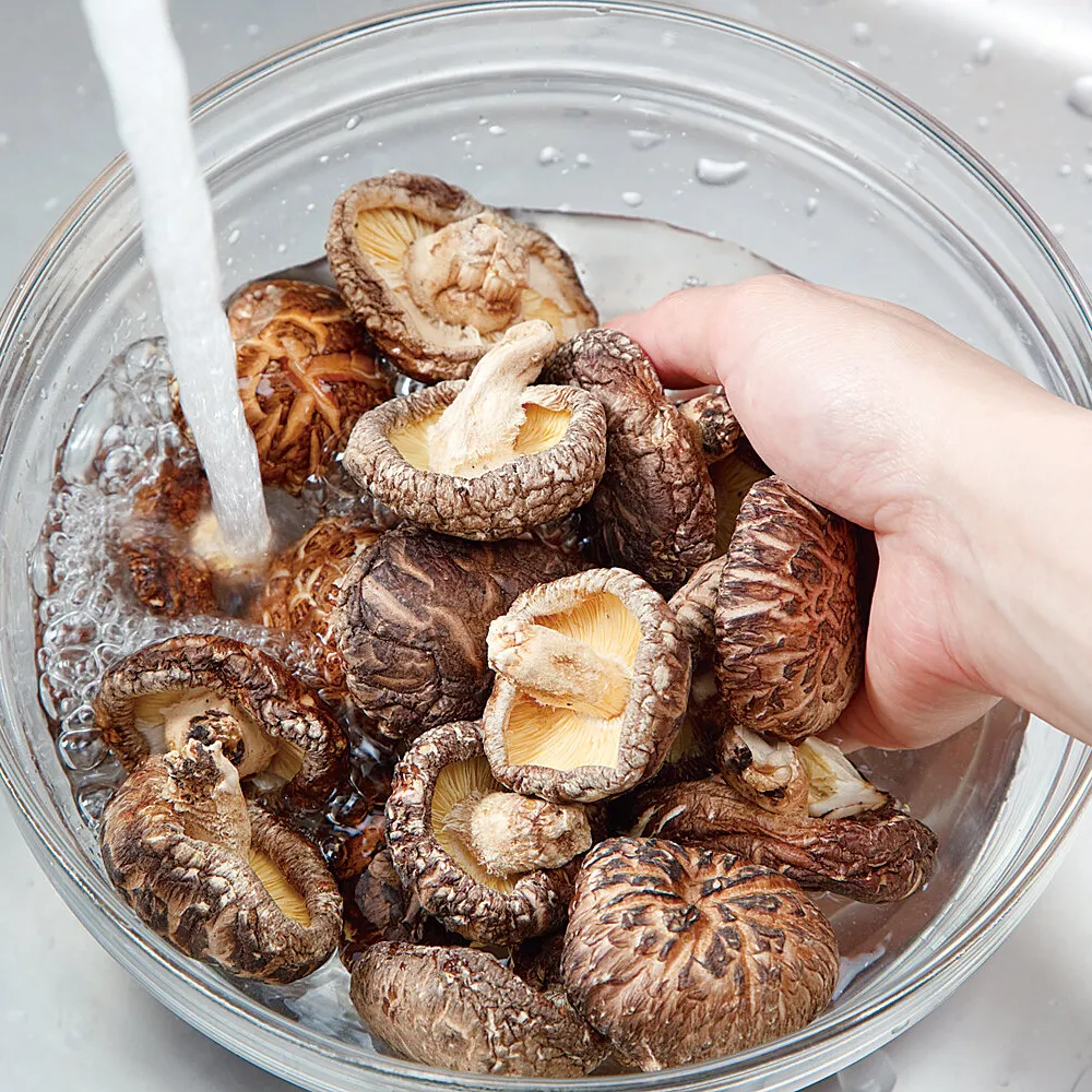 Seta de Shiitake seca orgánica, el mejor seta seca para plato de mushoom de bosque, venta al por mayor