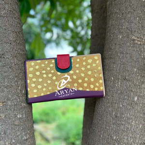 กระเป๋าใส่บัตรเครดิตพับได้สองทบสำหรับผู้หญิงกระเป๋าสตางค์หนังขนโลหะรีไซเคิลสไตล์ตะวันตกใหม่