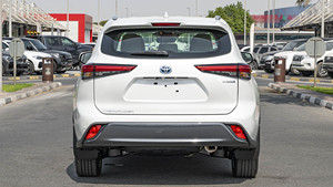 2022สำหรับ Toyota Highlander VXR 2.5P HEV 8L เทอร์โบ AWD SUV หนังแสงสีขาวเรียบร้อย Acc ยาง R20ควบคุมความเร็วคงที่แบบอัตโนมัติ - Product Image 3