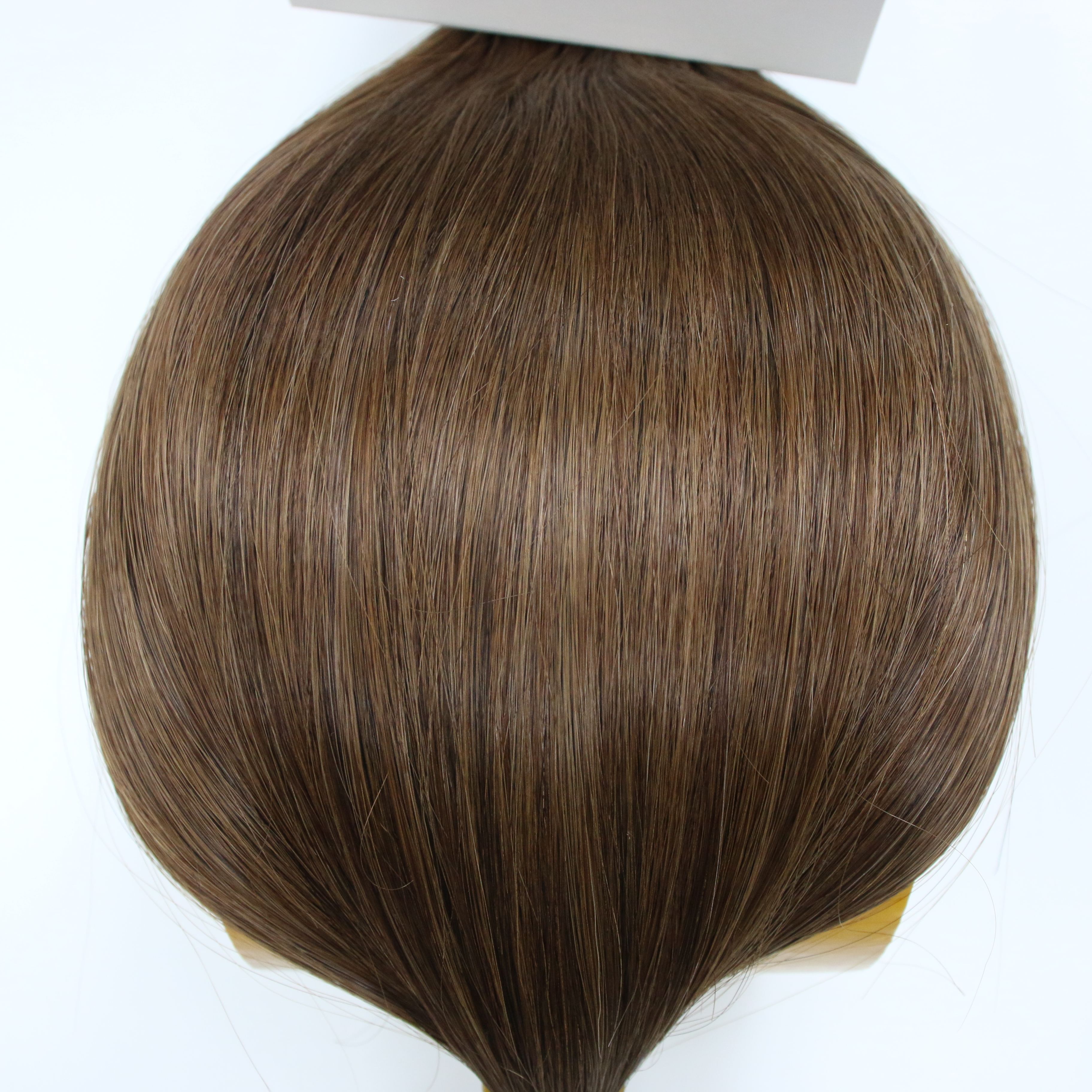 สีน้ำตาลเข้ม