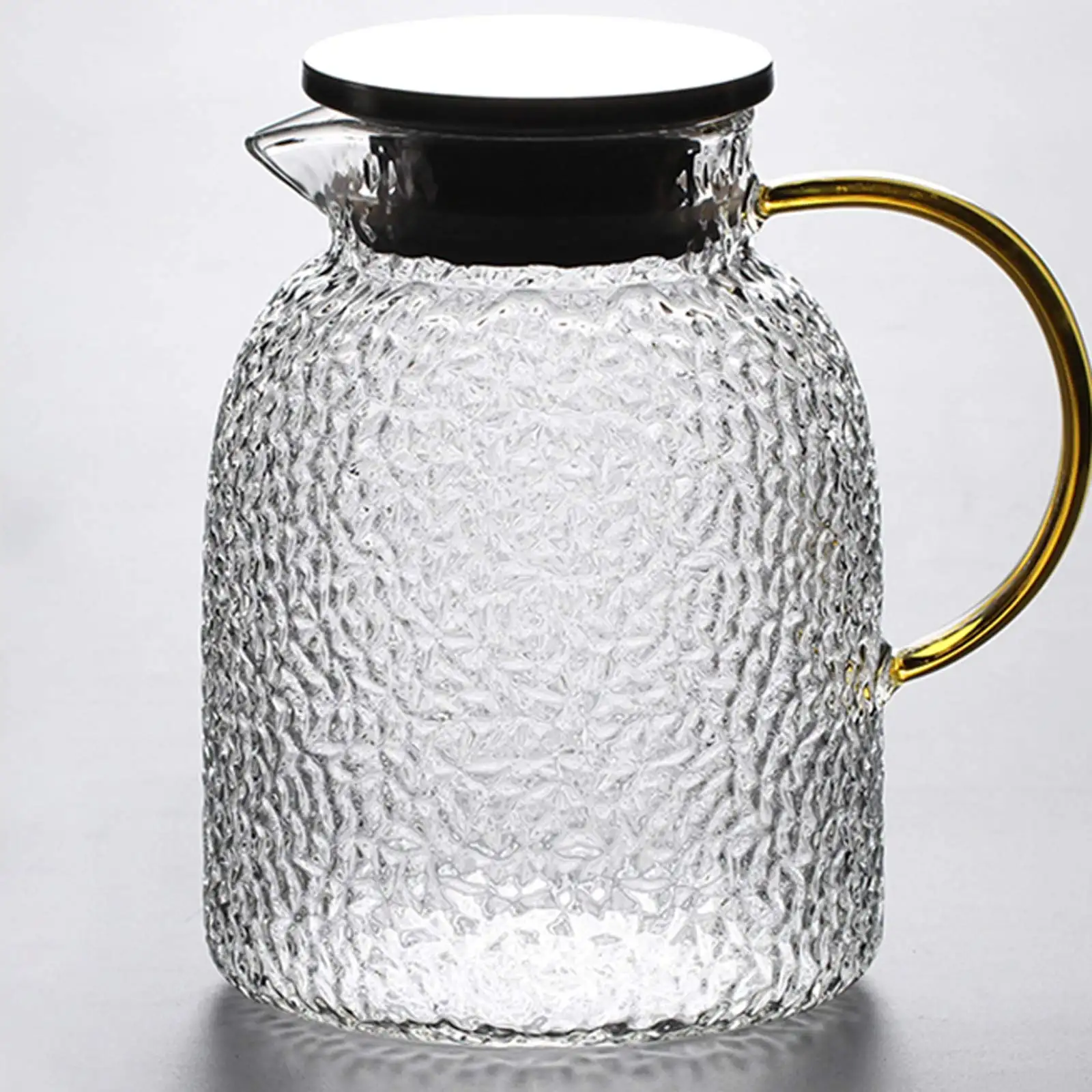 Jarra de agua de vidrio de diseño de lujo con tapa de metal para agua, jugo, vino, cocina, mesa, jarra de vidrio decorativa al por mayor Pr