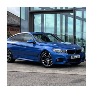 M3 BMW ที่มีประสิทธิภาพพร้อมแทร็กเครื่องยนต์เอาท์พุทสูงและการออกแบบที่โดดเด่น