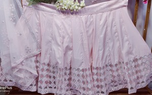 Softy ipek kumaş ve can-can & tuval ile yumuşak <span class=keywords><strong>Net</strong></span> hindistan'dan en iyi fiyata mevcut 3.8 mtr Flair ile Lehenga eklendi