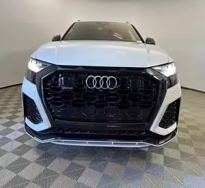きちんと使用された2021年アウディRS Q8車