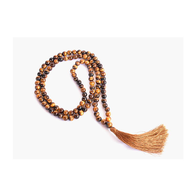 สีเหลืองเป็นสีน้ำตาล