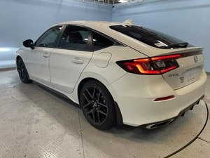 驚くべき完全に使用された2023 H-o-n-d-a Civic Hatch-bac-k Sport Touri-ng FW-Dと低Milea-geでStuckRea-dy for Ship-ment-